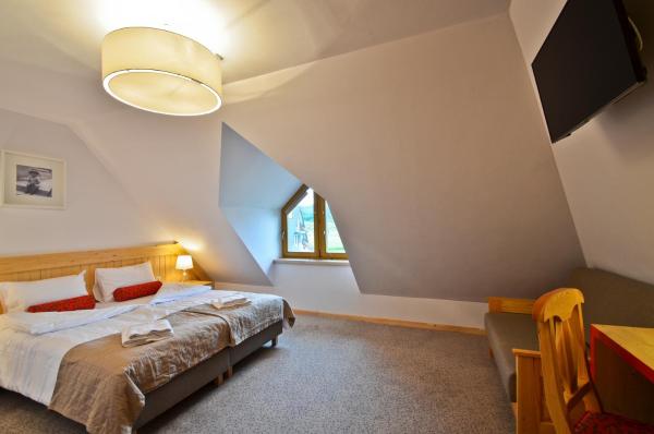 Spiski Dworek, Buchen Sie Pension Hotels in Kleinpolen mit Parkplatz, Parkplätze