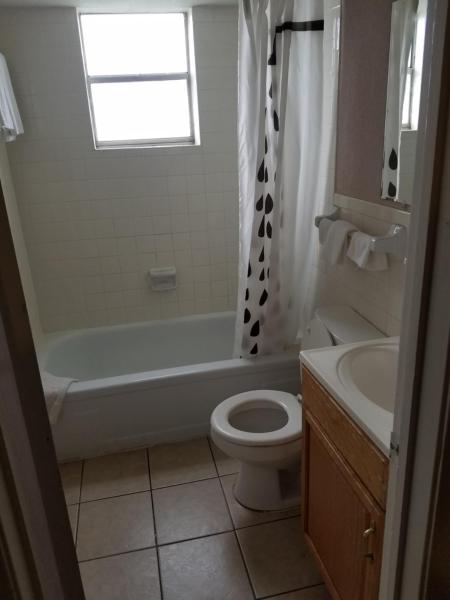 Executive Inn  Suites