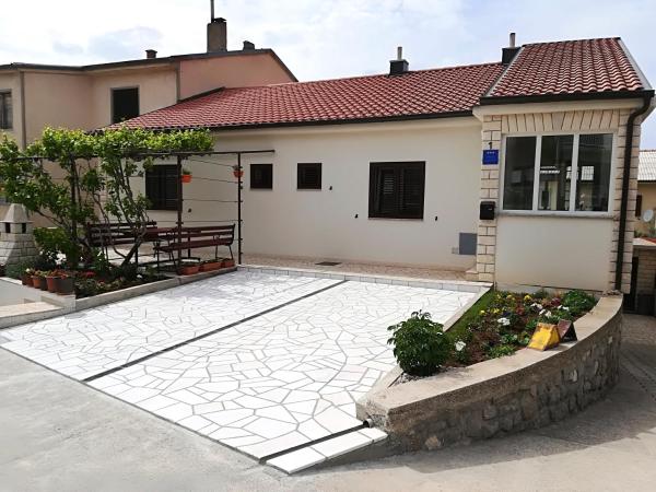 Apartment and Rooms Markovic, Buchen Sie Ferienwohnung Günstige Hotels in Kvarner-Bucht