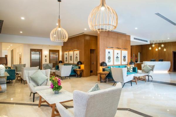 Staybridge Suites & Apartments - Citystars, an IHG Hotel, Prenota Appartamento Hotel a Cairo Governorate con parcheggio, Parcheggio