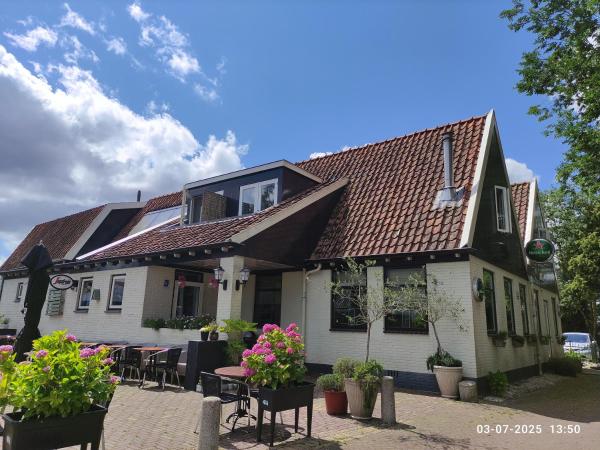 t Wapen van Middelie, Book Hotel Purmerend 
