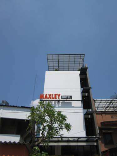 Maxley Pluit