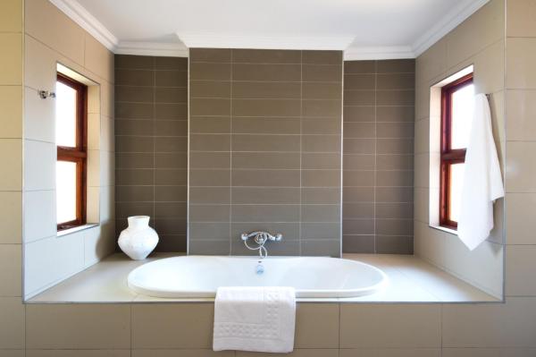 The Finches Nest, Buchen Sie Lodge  Hammanskraal Temba