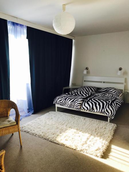 B&B Home