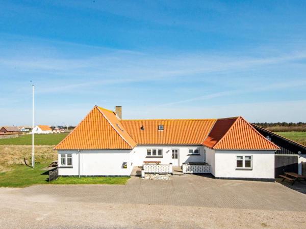Six-Bedroom Holiday home in Harboøre 1, Prenota Casa vacanze Harboore 