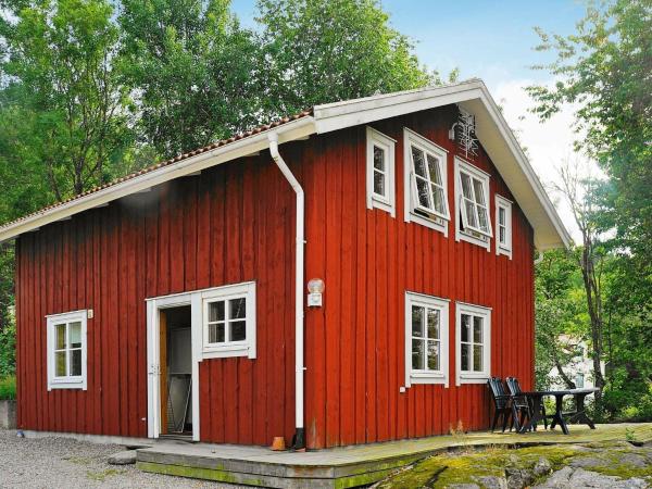 Four-Bedroom Holiday home in S-Uddvalla, Prenota Appartamento Hotel a Gotaland con parcheggio, Parcheggio