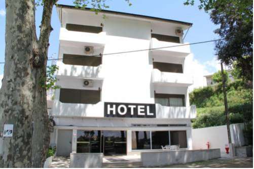 Hotel Chalé